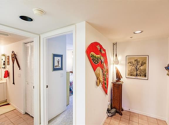 5th image of 9431 Sunset Harbor Ln APT 115