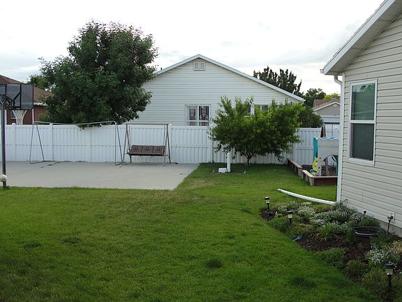 5th image of 1353 W Rayco Cir