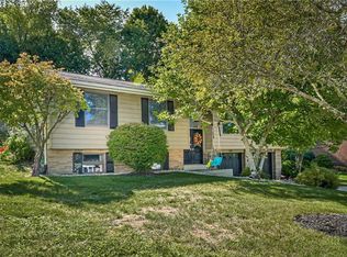 29 Robin Hill Dr, Mc Kees Rocks, PA 15136