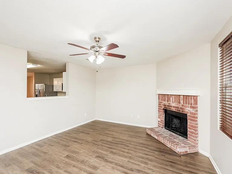 3032 Picket Fence Dr — Photo 6