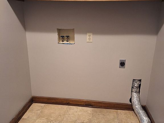 5th image of 1400 Jacobs Ave APT 10