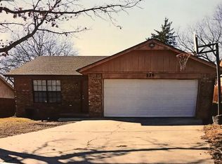 229 Rock Hollow Dr, Ada, OK 74820