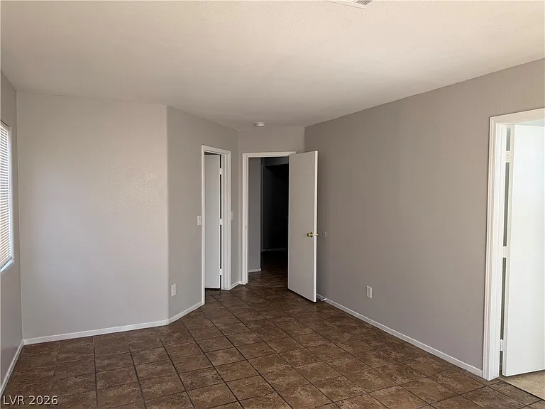 1864 Star Sapphire Ct — Photo 27