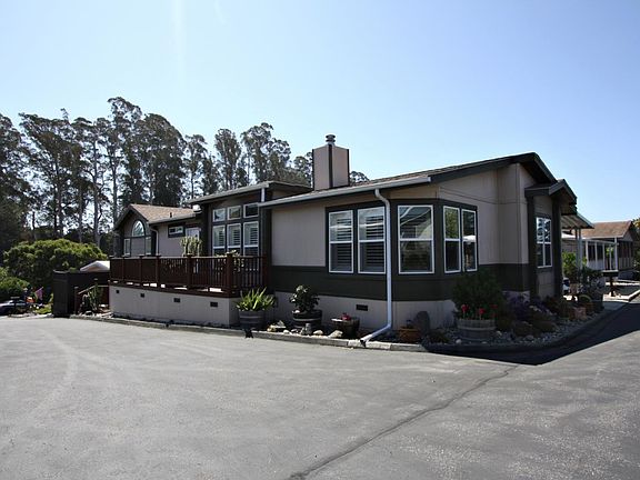 2nd image of 35 Pepperwood Way #35