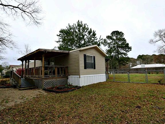 2nd image of 2418 Donna Dr #25