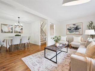 100 Bluevale St N #29, Waterloo, ON N2J 4M9