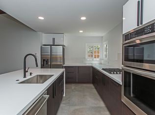 1790 Warmlands Ave, Vista, CA 92084