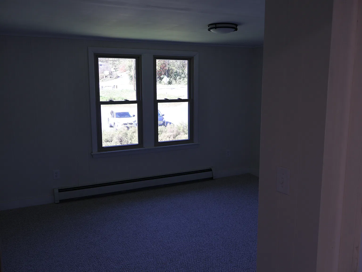 2 bed, 1000 sqft, $2,000 — Photo 2