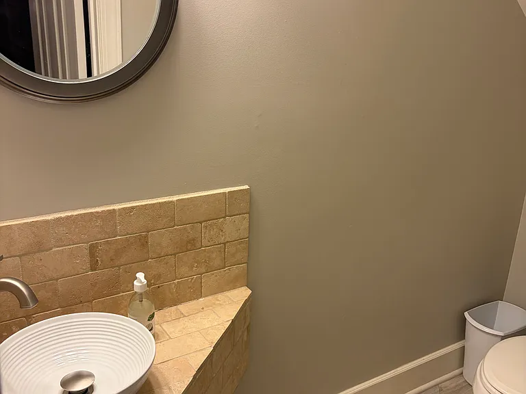 940 Gale Ln #108 — Photo 10