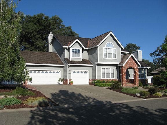 2nd image of 2186 Amherst Way