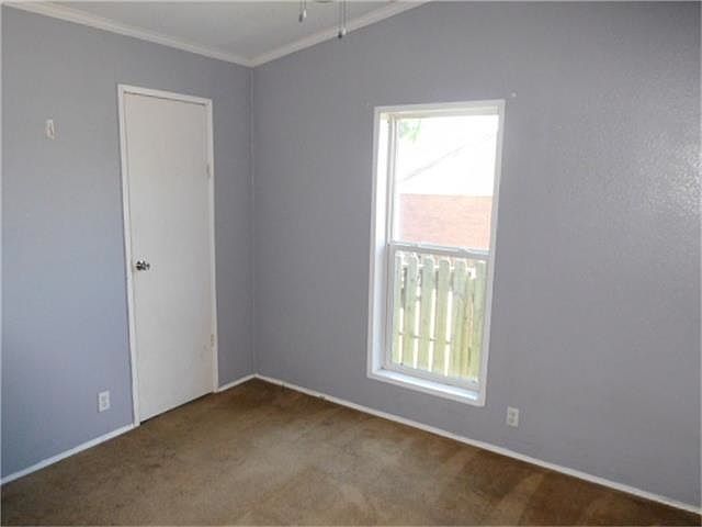 1st image of 4911 Pine St