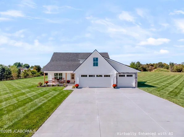 1990 Roark Acres, New Bloomfield, MO 65063