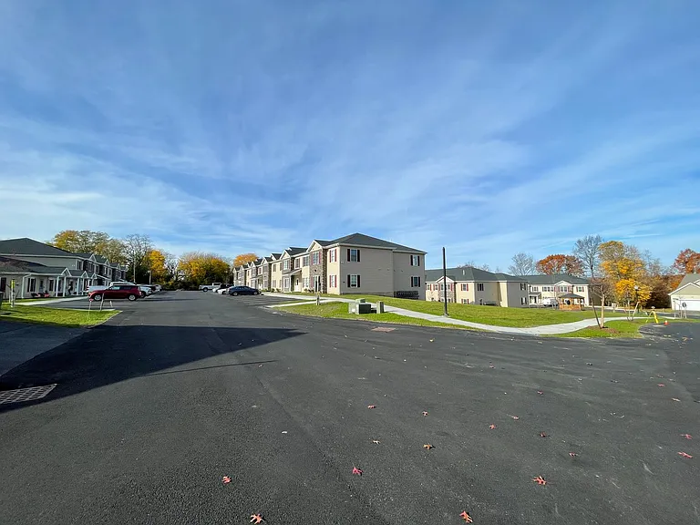 Welcome to the Reserve at Towpath Trail! — Photo 43