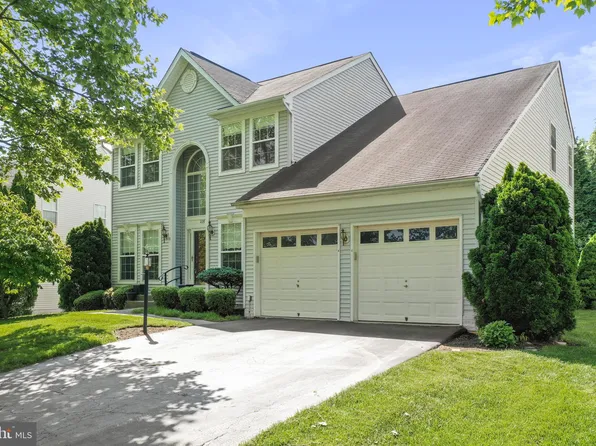228 E King James St, Purcellville, VA 20132