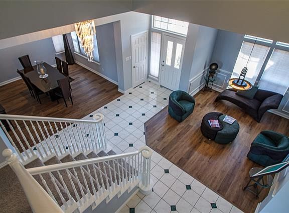 4th image of 307 Cove Dr