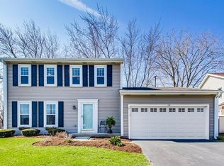 149 Rumsey Pl, Westmont, IL 60559