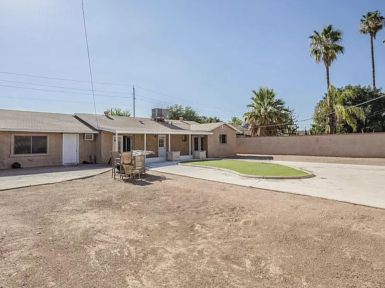 1233 S Hardy Dr — Photo 20