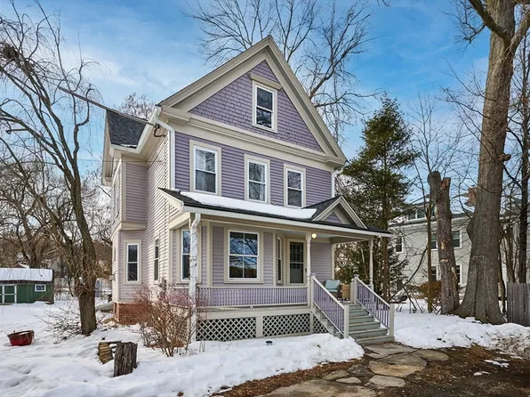 13-13A Finn St, Northampton, MA 01060