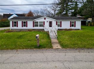8827 Harmony Pkwy, Pittsburgh, PA 15237
