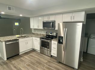 3241 Summerhill Ln, Columbus, OH 43221