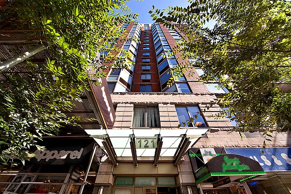 Rented by Compass | media 13