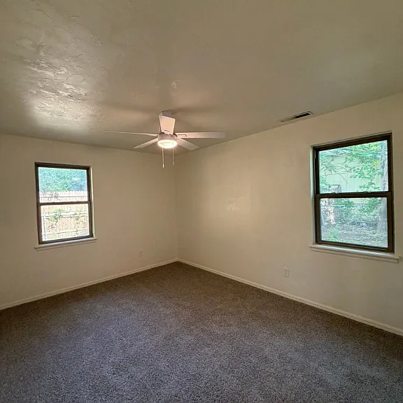 1400 Tanglewood Dr — Photo 15