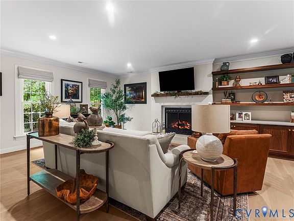5th image of 6002 Harbourwood Ct