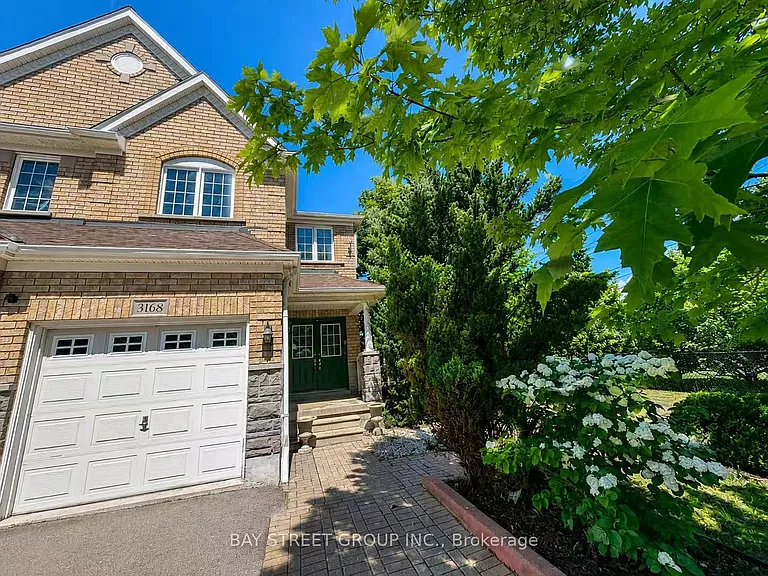 3168 Cabano Cres — Photo 1