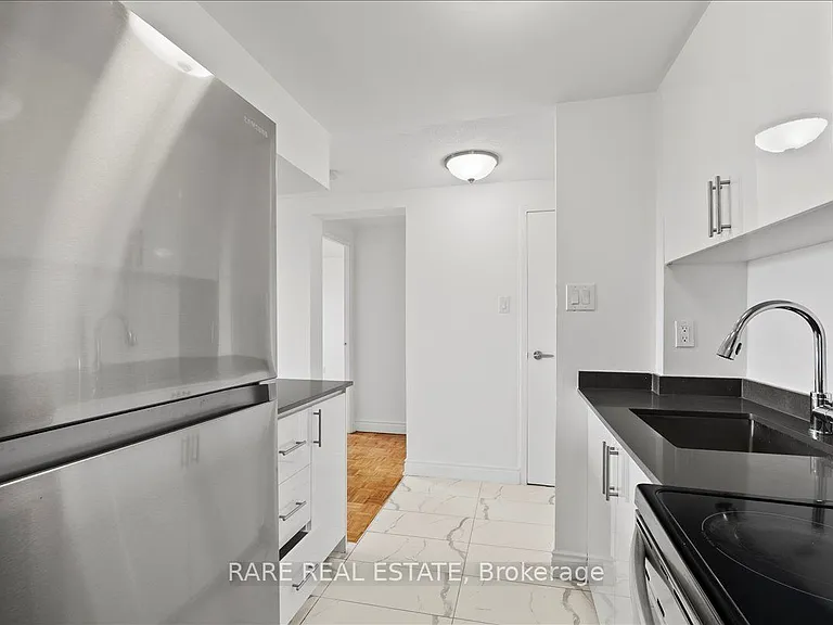 7555 Goreway Dr #258 — Photo 5