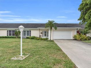 1330 Broadwater Dr, Fort Myers, FL 33919