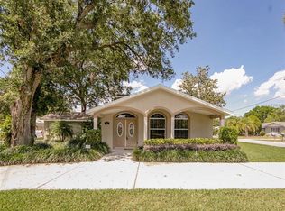 421 SE Hillcrest Dr, Winter Haven, FL 33884