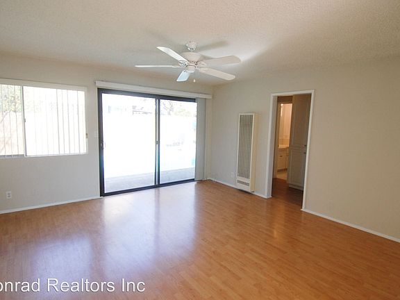 3rd image of 322 W Avenida Palizada APT D
