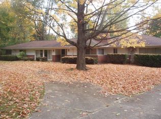 31820 W Bell Vine Trl, Beverly Hills, MI 48025
