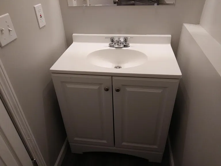 New 1/2 bath in lower level