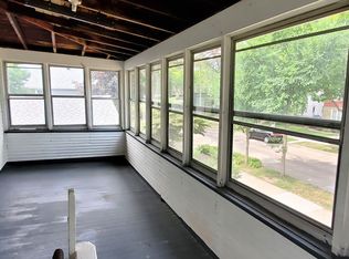 Great 2 Bedroom Unit in Northeast! -- Heat included!, Minneapolis, MN 55418