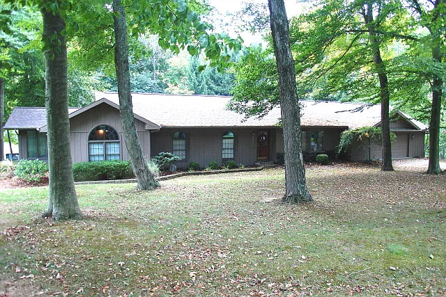 1246 Bierly Rd photo 1