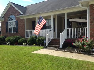 9015 Grouse Run Ln, Fayetteville, NC 28314