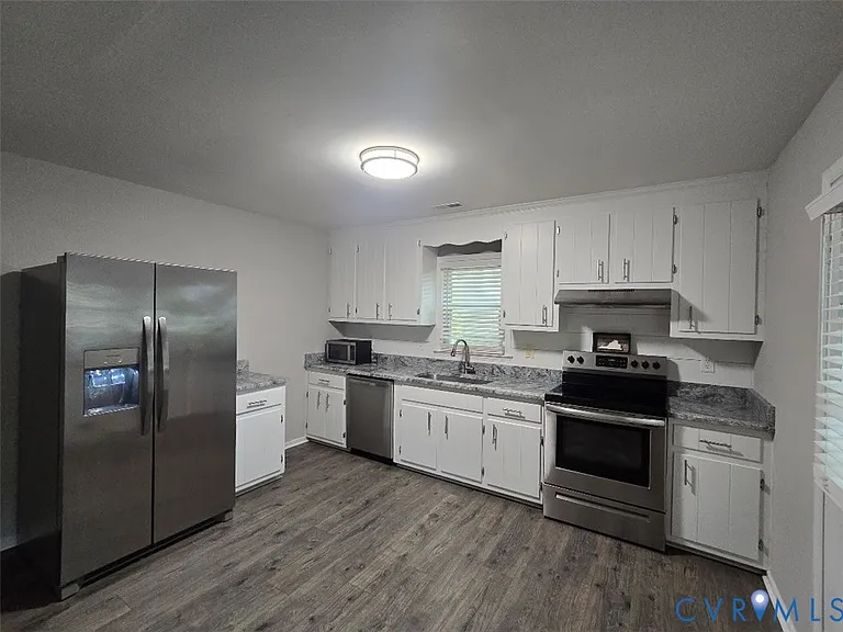 7160 Full Rack Dr — Photo 3