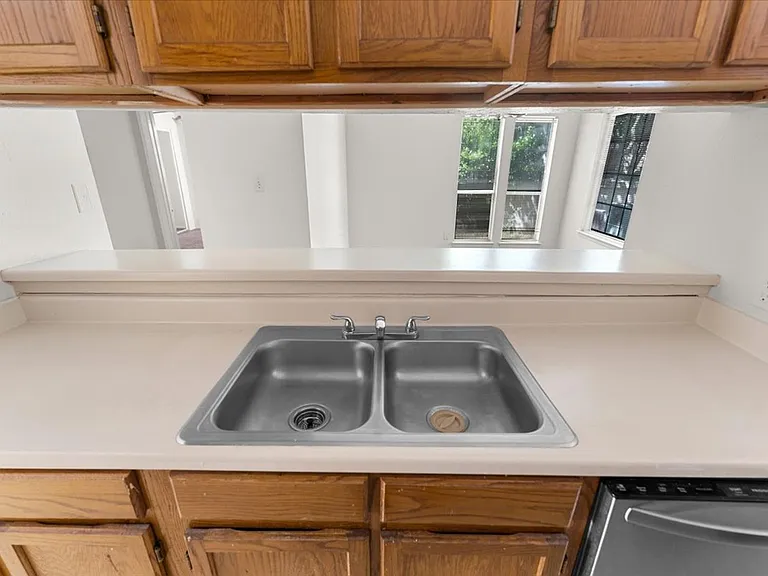 9621 Walnut St #6106 — Photo 10