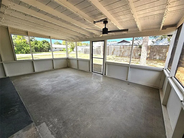8820 Pohoy Ave — Photo 7