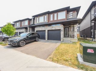30 Times Square Blvd #37, Hamilton, ON L8J 0L9