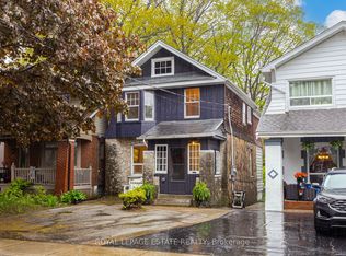 38 Queensbury Ave, Toronto, ON M1N 2X7