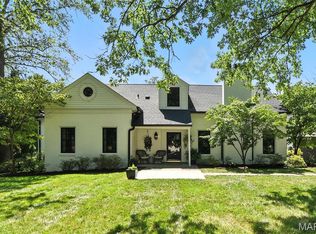 43 Highgate Rd, Saint Louis, MO 63132