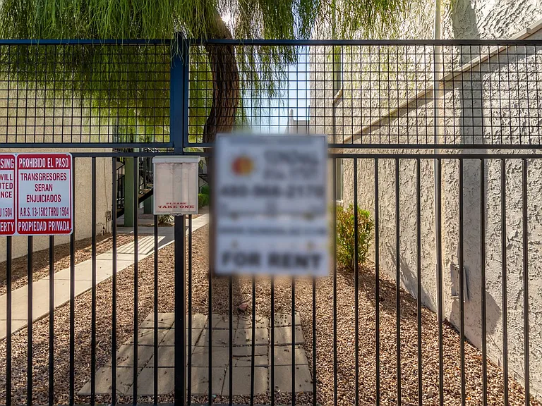 Mountain View Condos — Photo 37