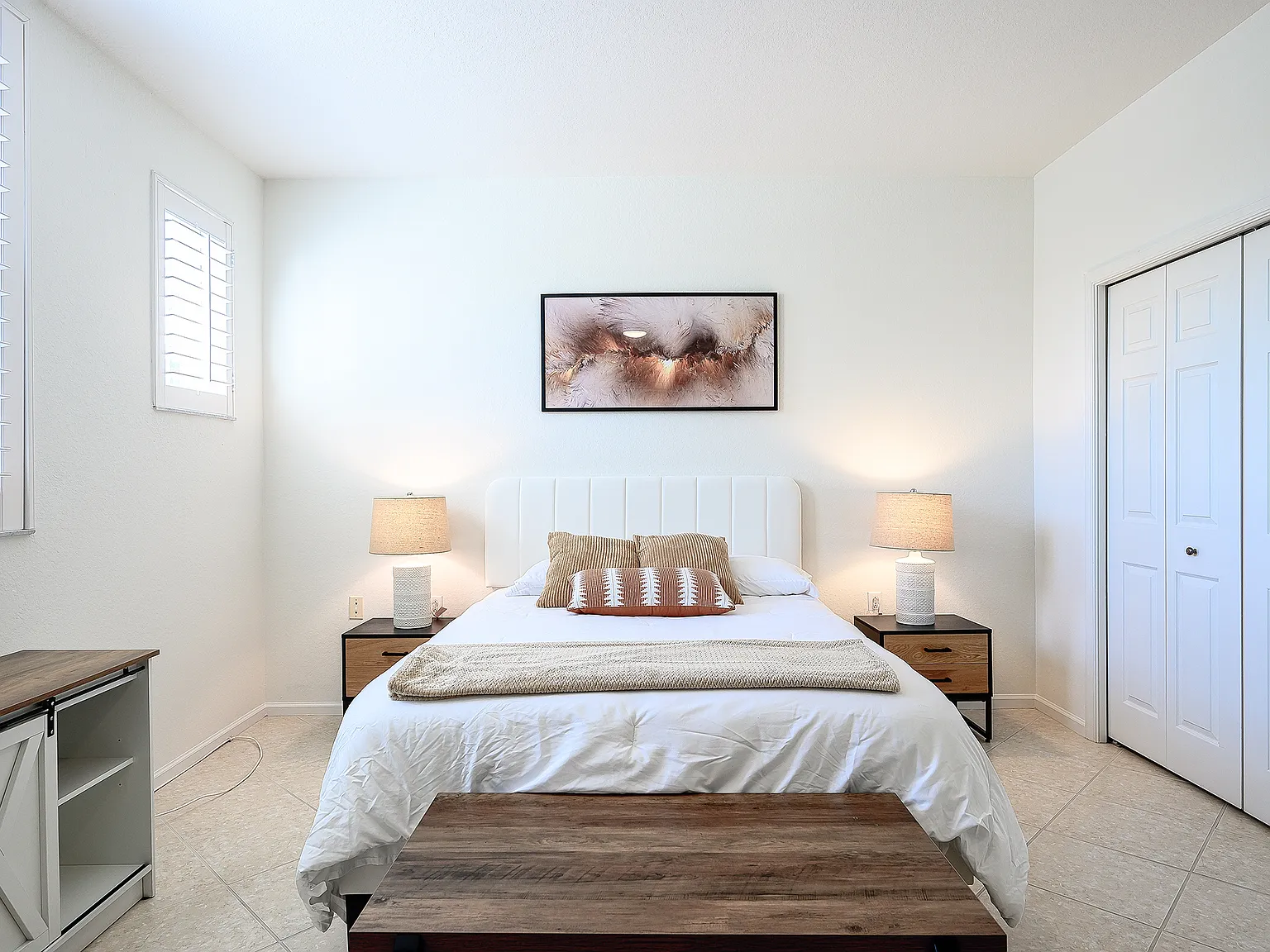 3 bed, $5,000 — Photo 3