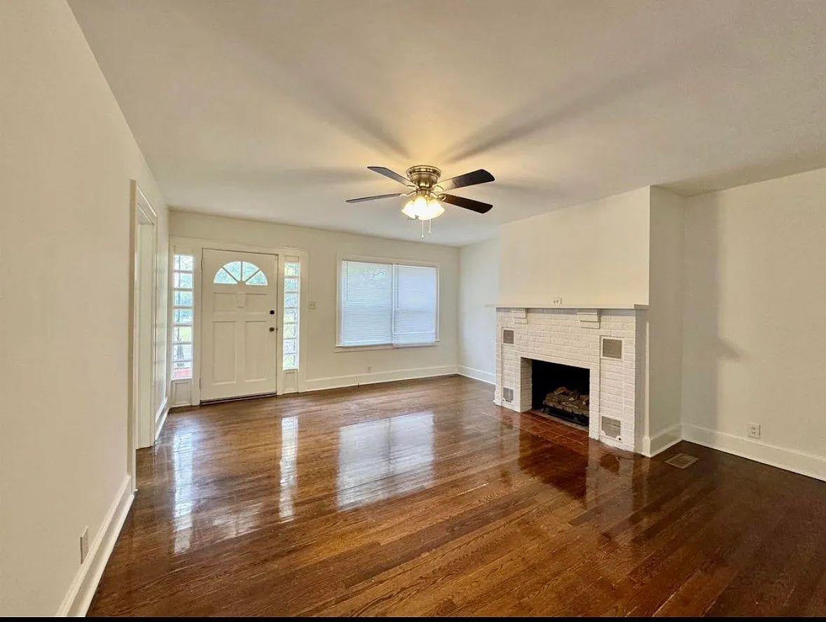 4 bed, 1500 sqft, $2,000 — Photo 3