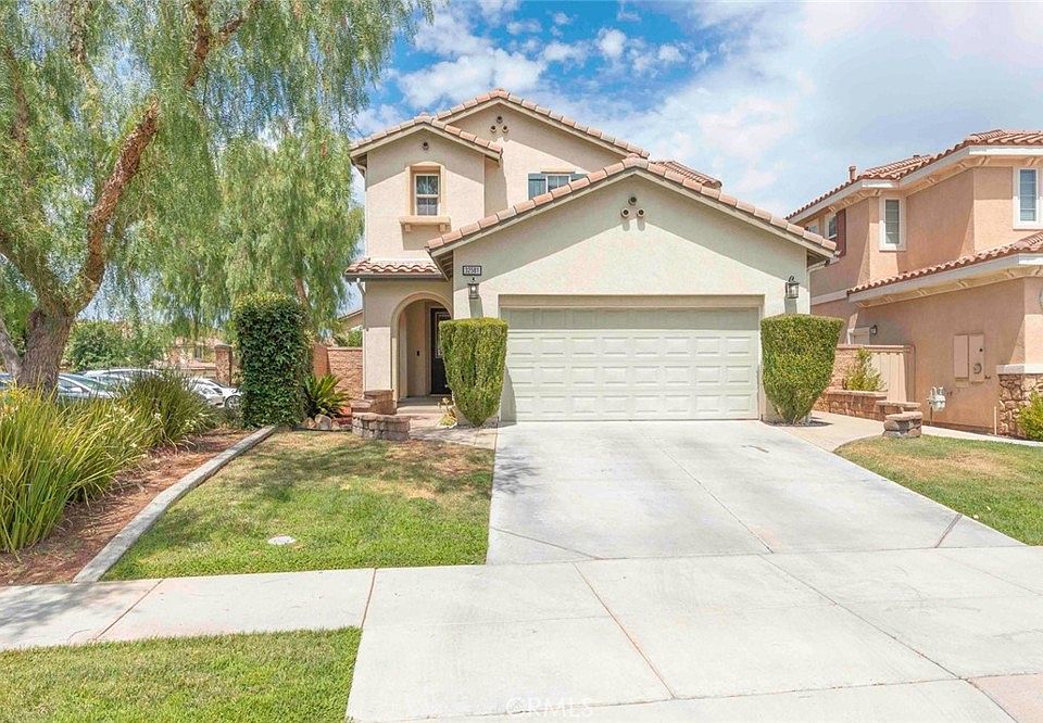 1st image of 32581 Winterberry Ln