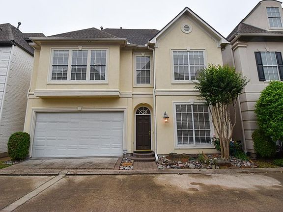 2nd image of 3226 Pemberton Circle Dr