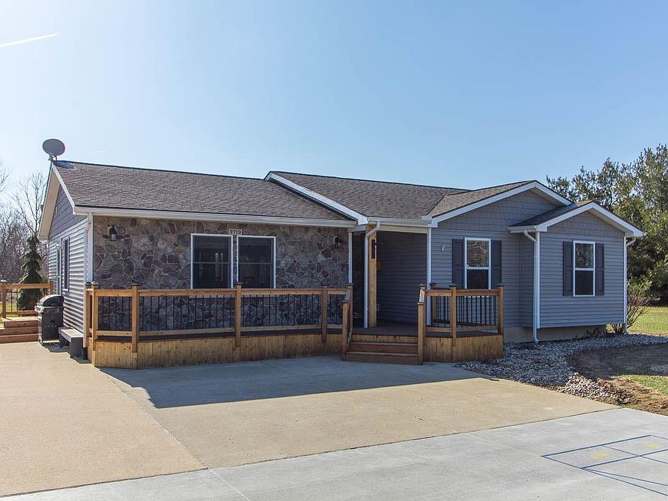 1st image of 2719 Lumberjack Dr