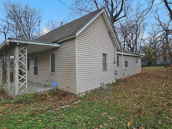 2nd image of 1308 Washington Street